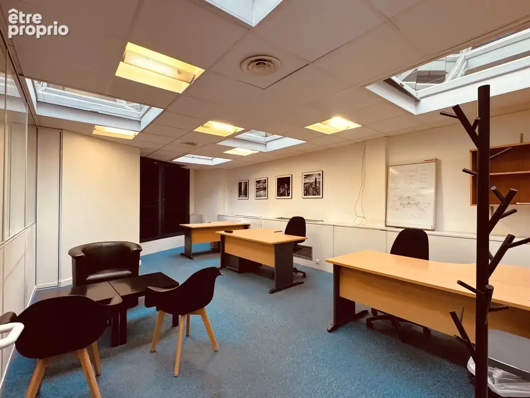 Saint-cloud   plateau de bureaux de 170 m2 avec 3 places de parking - photo 5