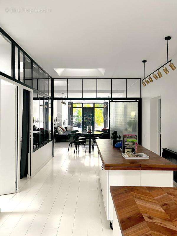 Maison à MONTREUIL