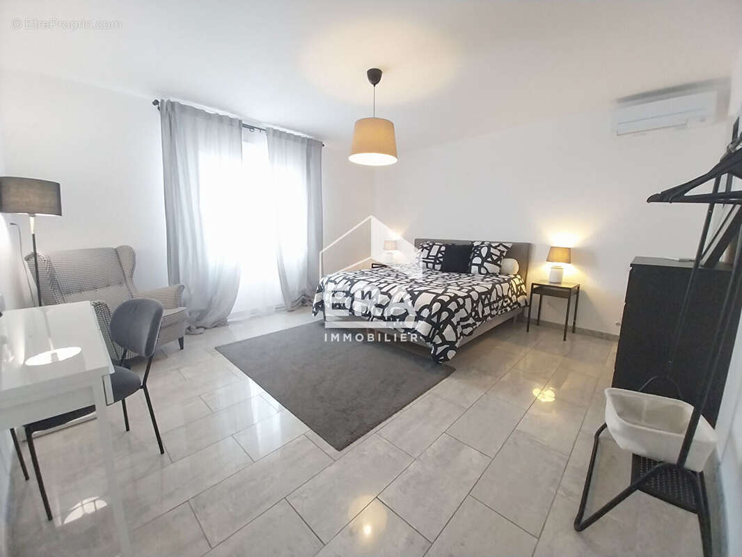 Autre à LA CHAPELLE-VENDOMOISE