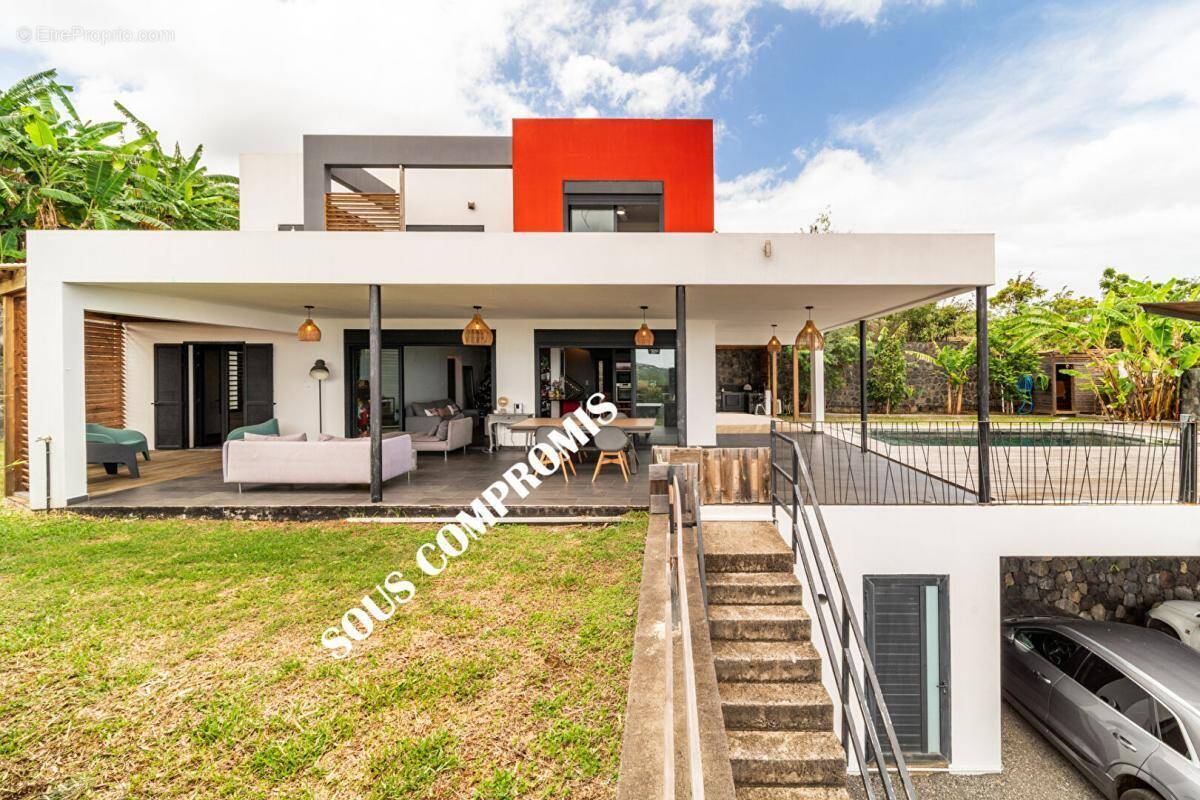 Maison à LA POSSESSION