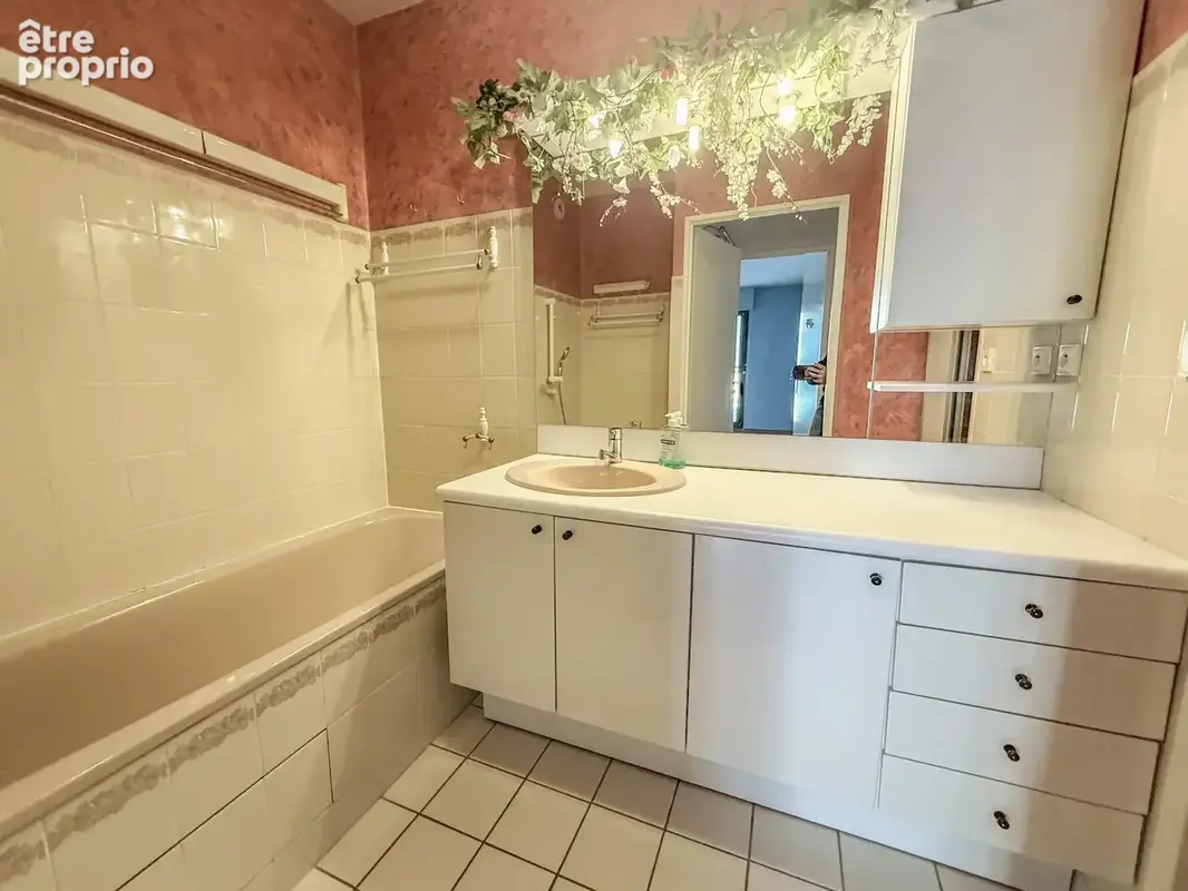Rouen place saint-marc – t4 - 3 chambres – balcon – ascenseur – cave – parking en option - photo 7