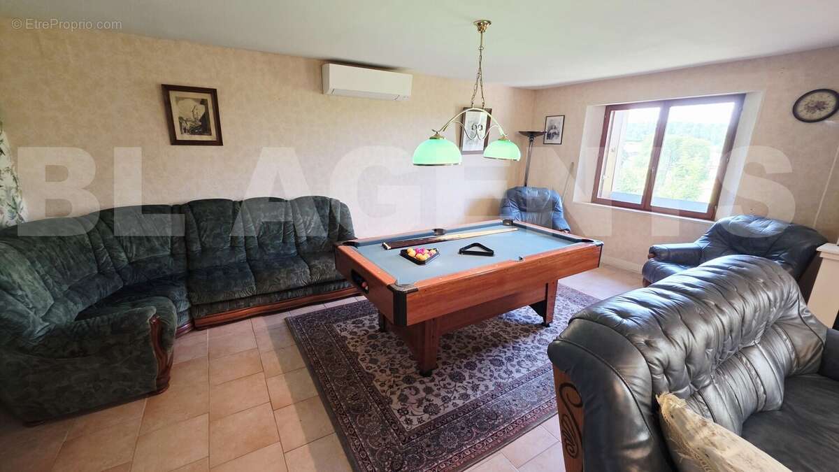 20250718_161242 - Maison à MAUBERT-FONTAINE