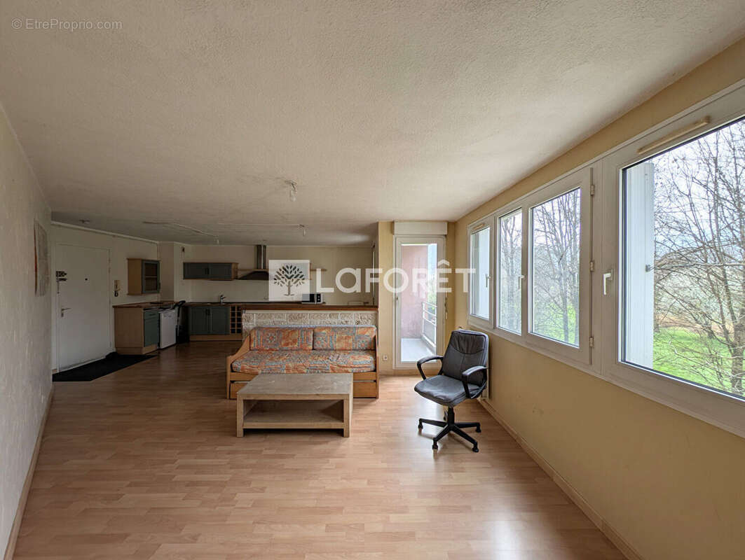 Appartement à EYBENS