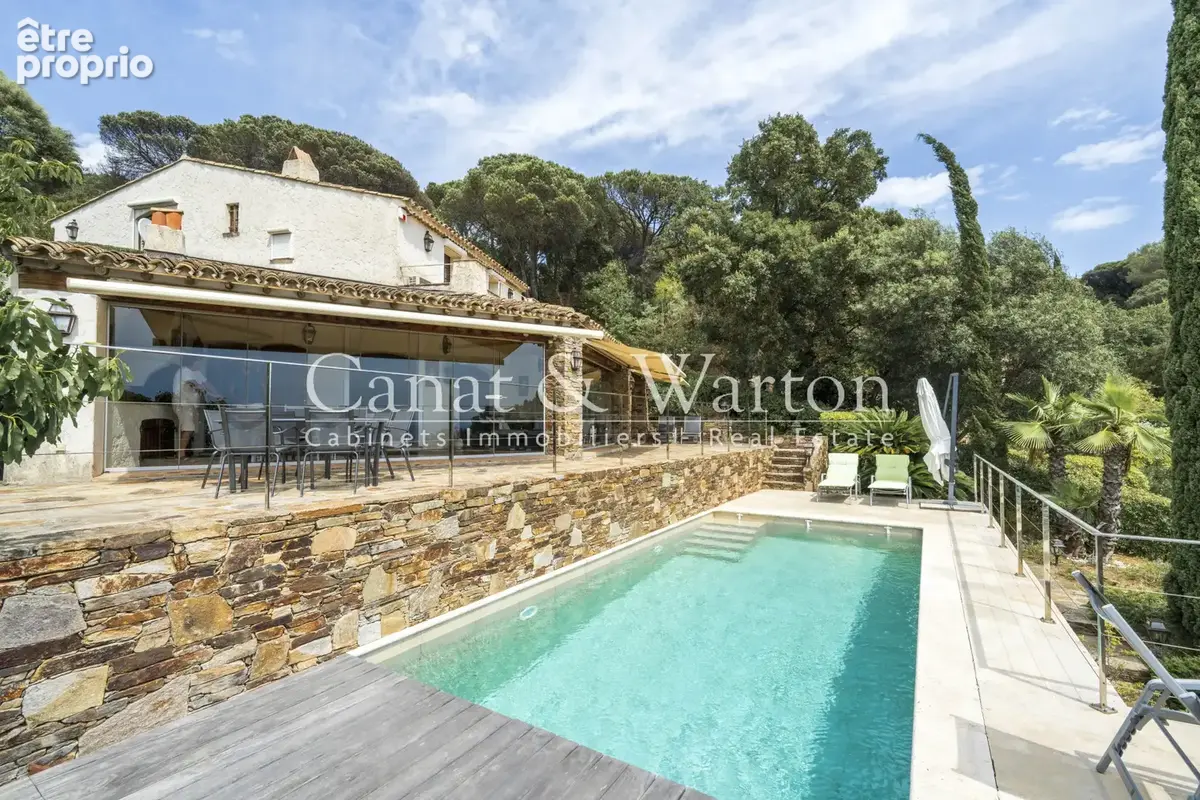 Proche de la plage de gigaro: villa avec piscine & vue mer panoramique - photo 5
