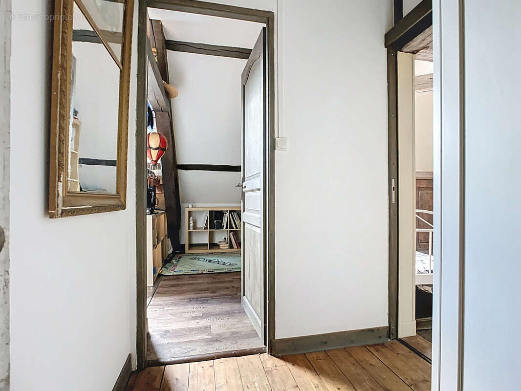 Maison à MONTMIRAIL