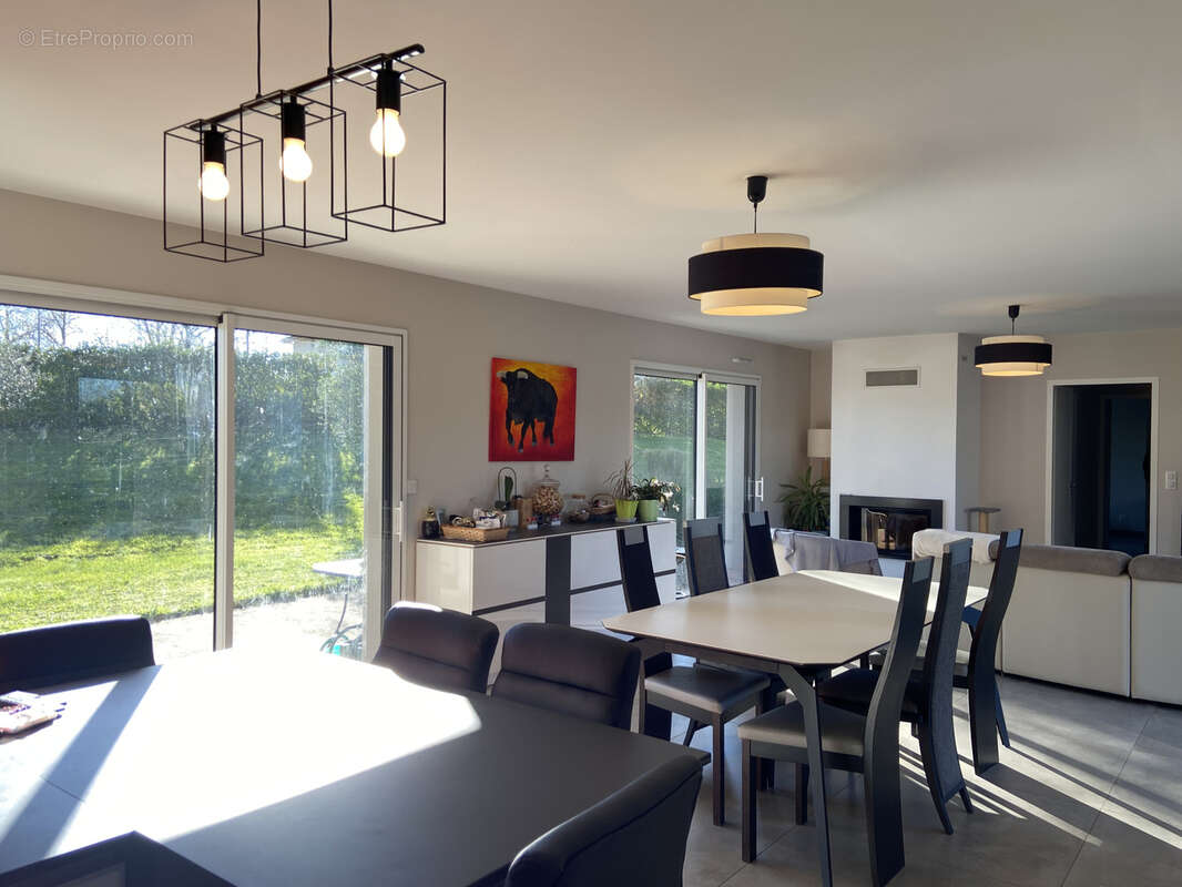 Maison à CASTELNAU-D&#039;AUZAN