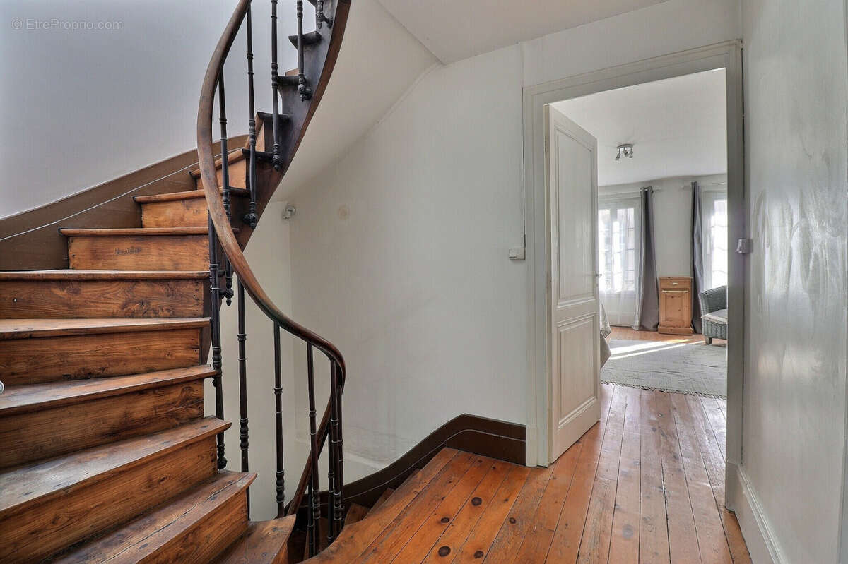 Maison 12 pièces - photo 21