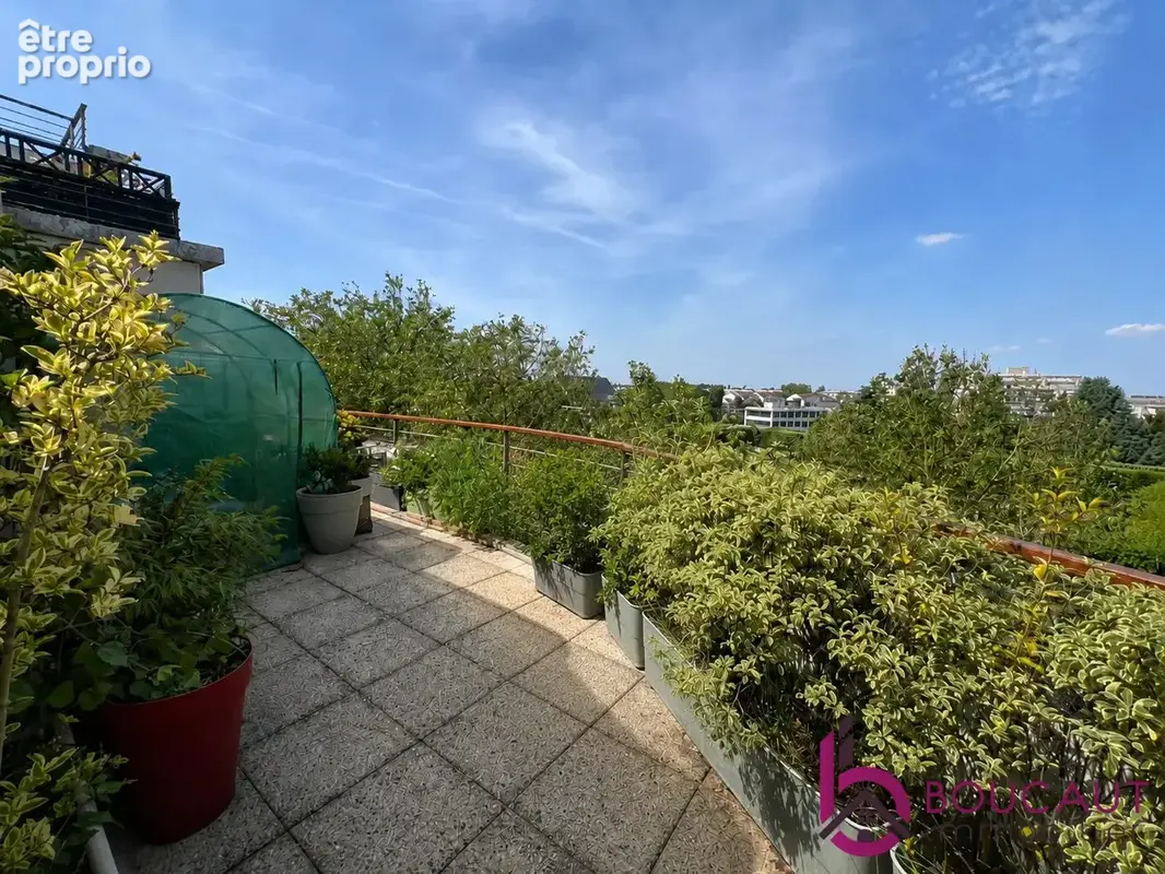 Appartement 109 m² à Le Plessis-Robinson  - photo 7