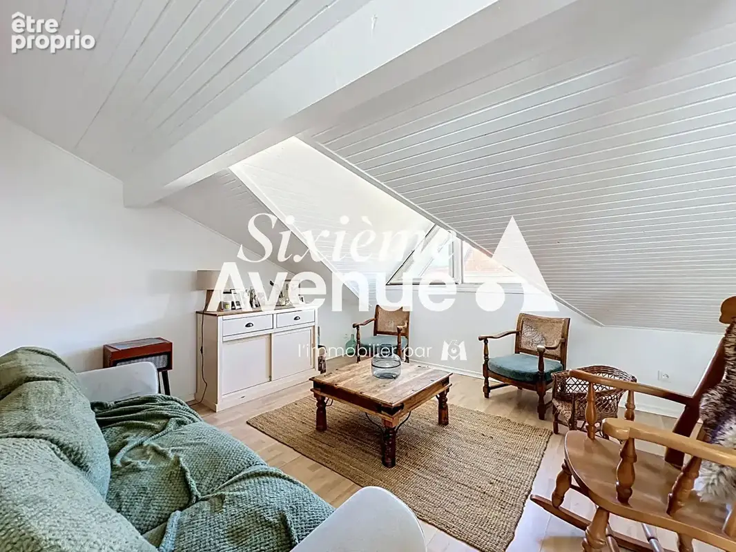 Appartement Sérézin Du Rhône 85m² utiles, cave et stationnement - photo 1