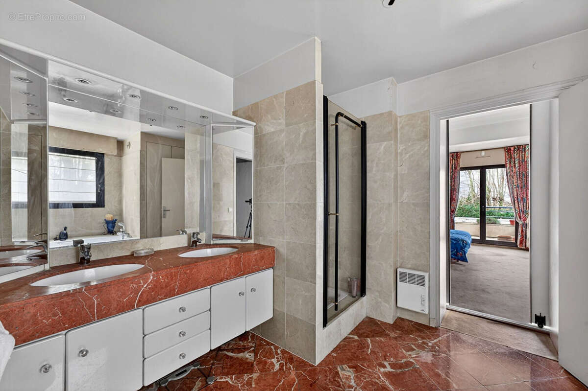 Appartement à SAINT-CLOUD