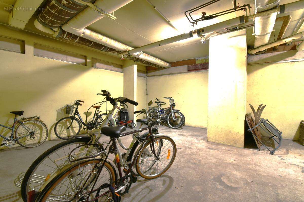 Superbe T2 rénové avec parking – vendu loué – emplacement premium - photo 9