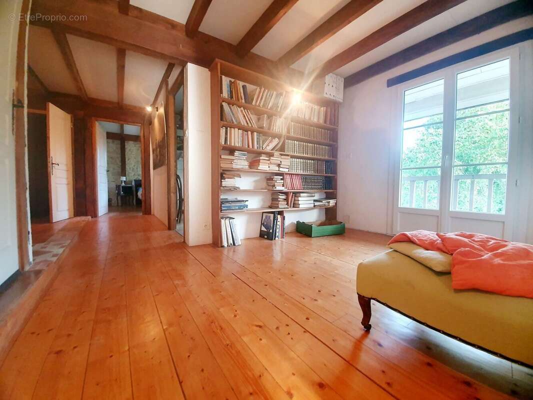 palier étage - Maison à BAIGNEAUX