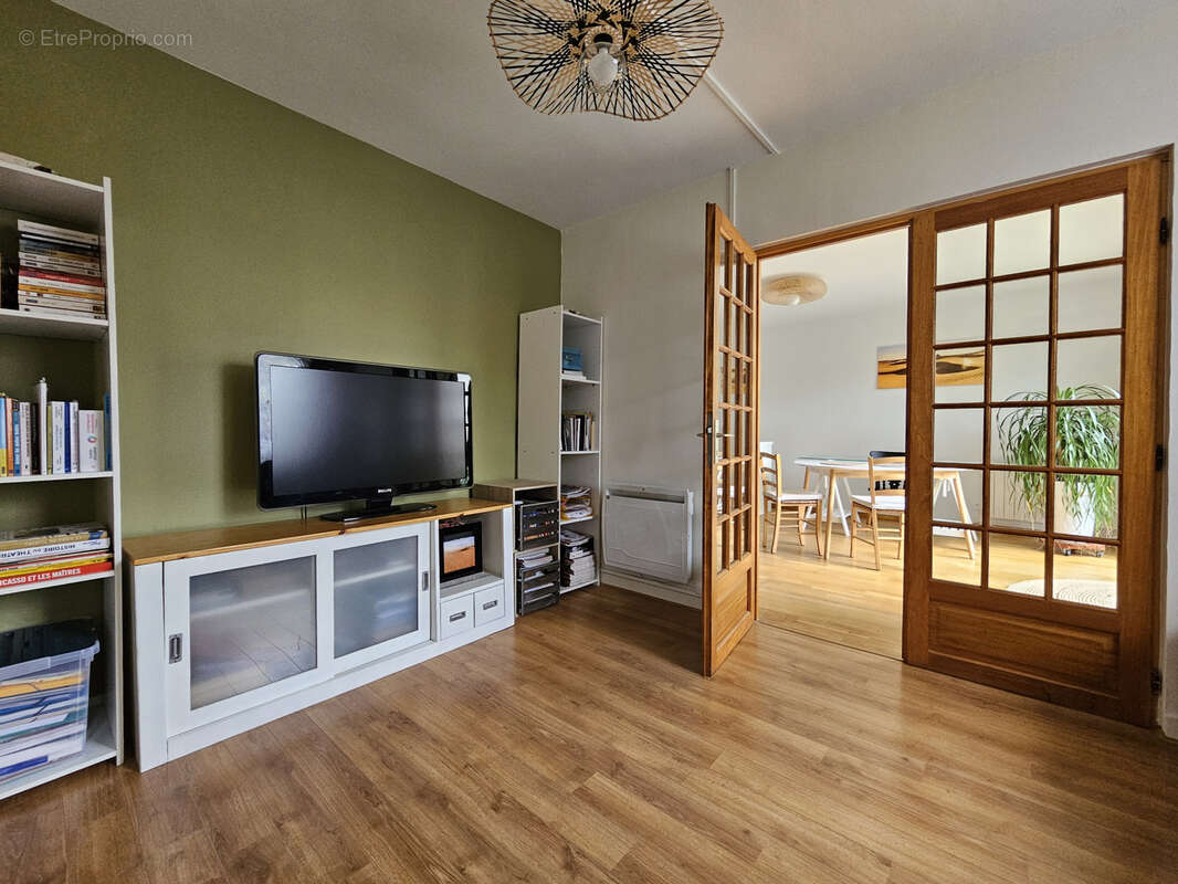 Appartement à SEGRE