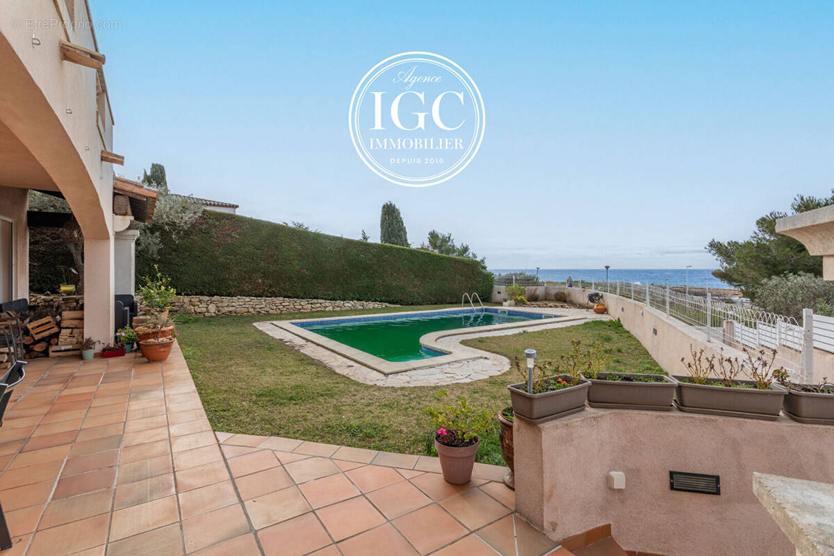 Maison à SAUSSET-LES-PINS