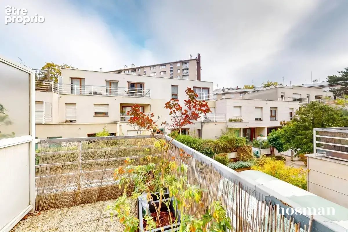 Appartement à PARIS-20E