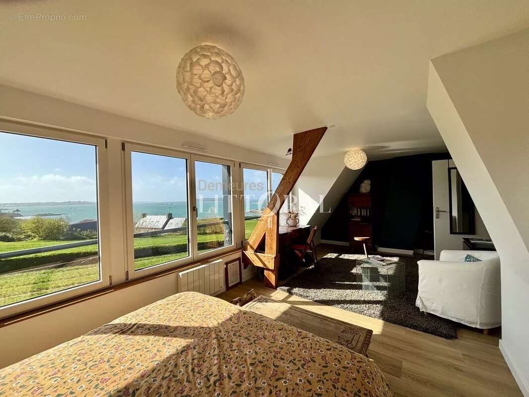 Maison à TREVOU-TREGUIGNEC