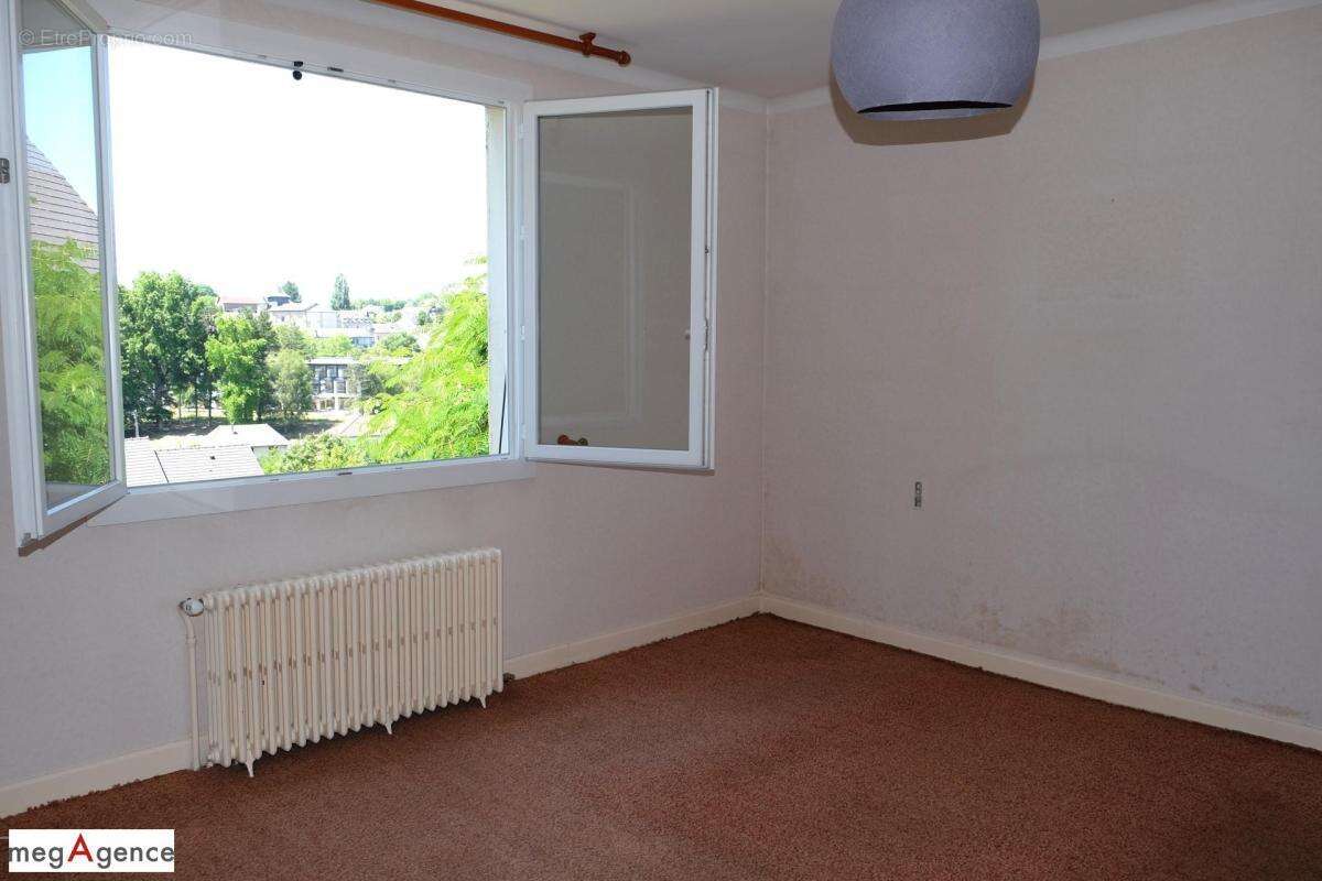 Belle maison familiale avec appartement F1 indépendant à 10 minutes de Tulle - photo 9