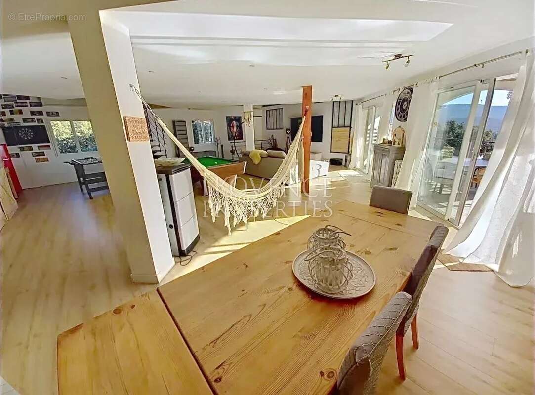 Maison à PIGNANS