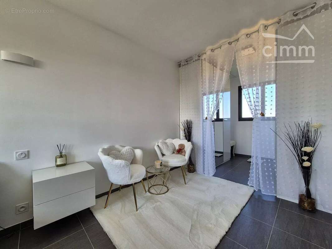 Maison à SAINT-DENIS-SUR-LOIRE