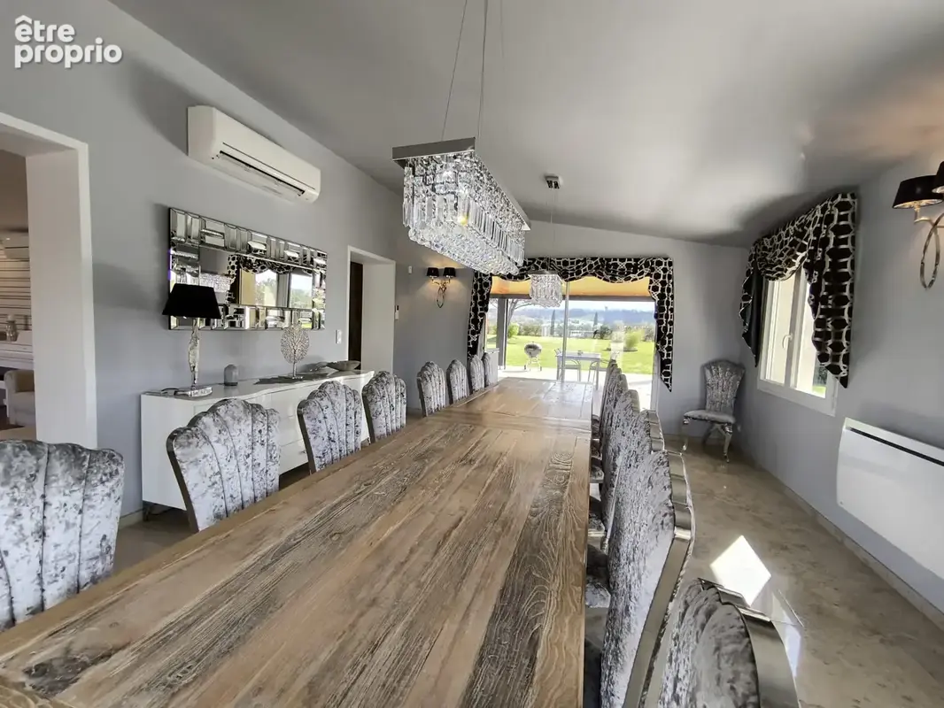 Etoile. maison de famille de 270 m2. renovee en totalite. modulable. parc clos de 5030 m2 - photo 10