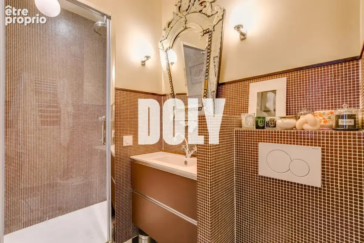 DOLY - Appartement - 120 m2, Balcon - Paris 10e - photo 11