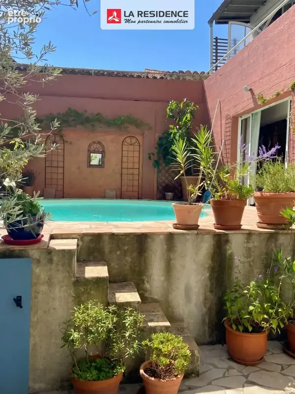 Maison 256 m² à Carcassonne  - photo 2