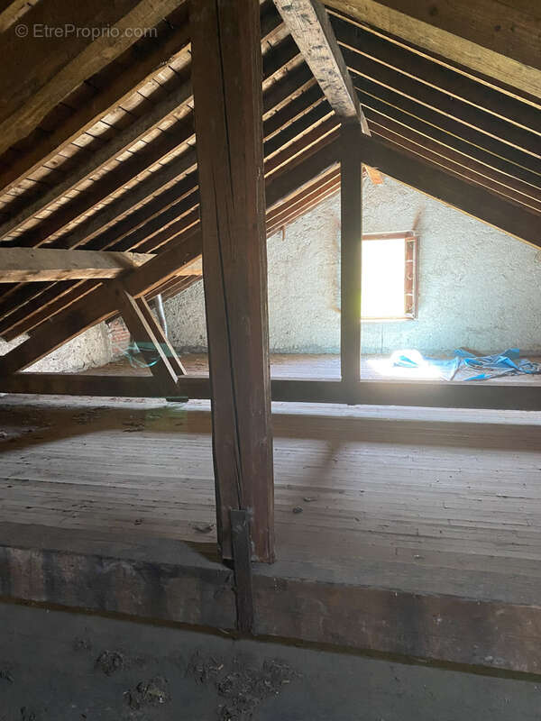 Appartement à PONT-SALOMON