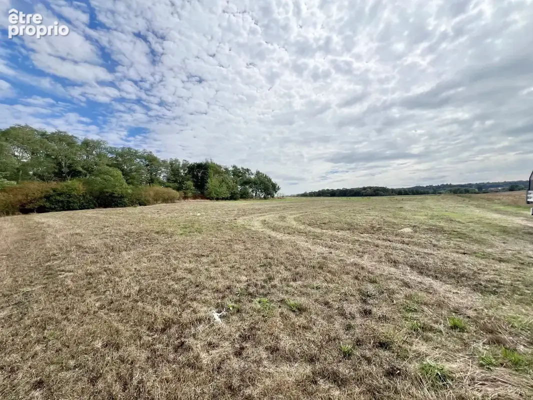 Terrain à SAINT-GERMER-DE-FLY