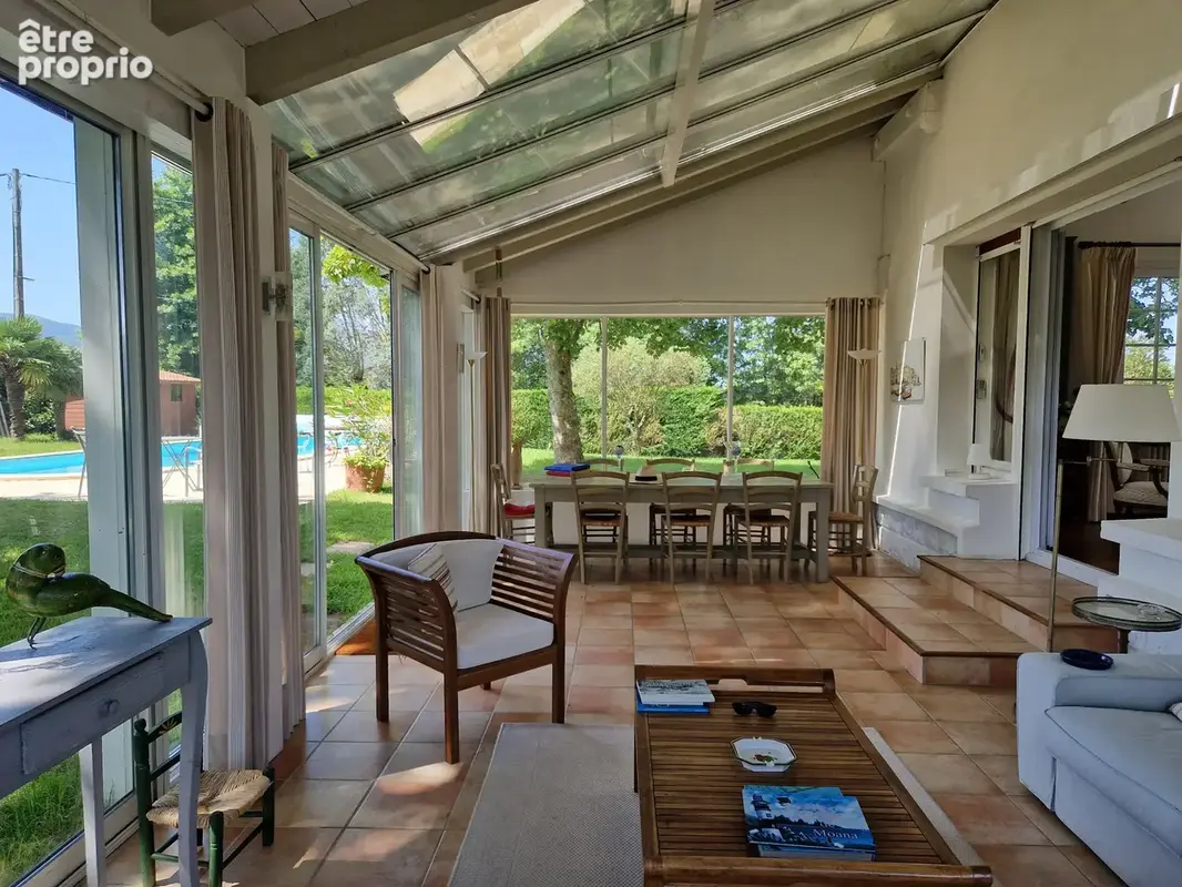 Magnifique maison avec piscine et jardin arboré - URRUGNE - photo 3
