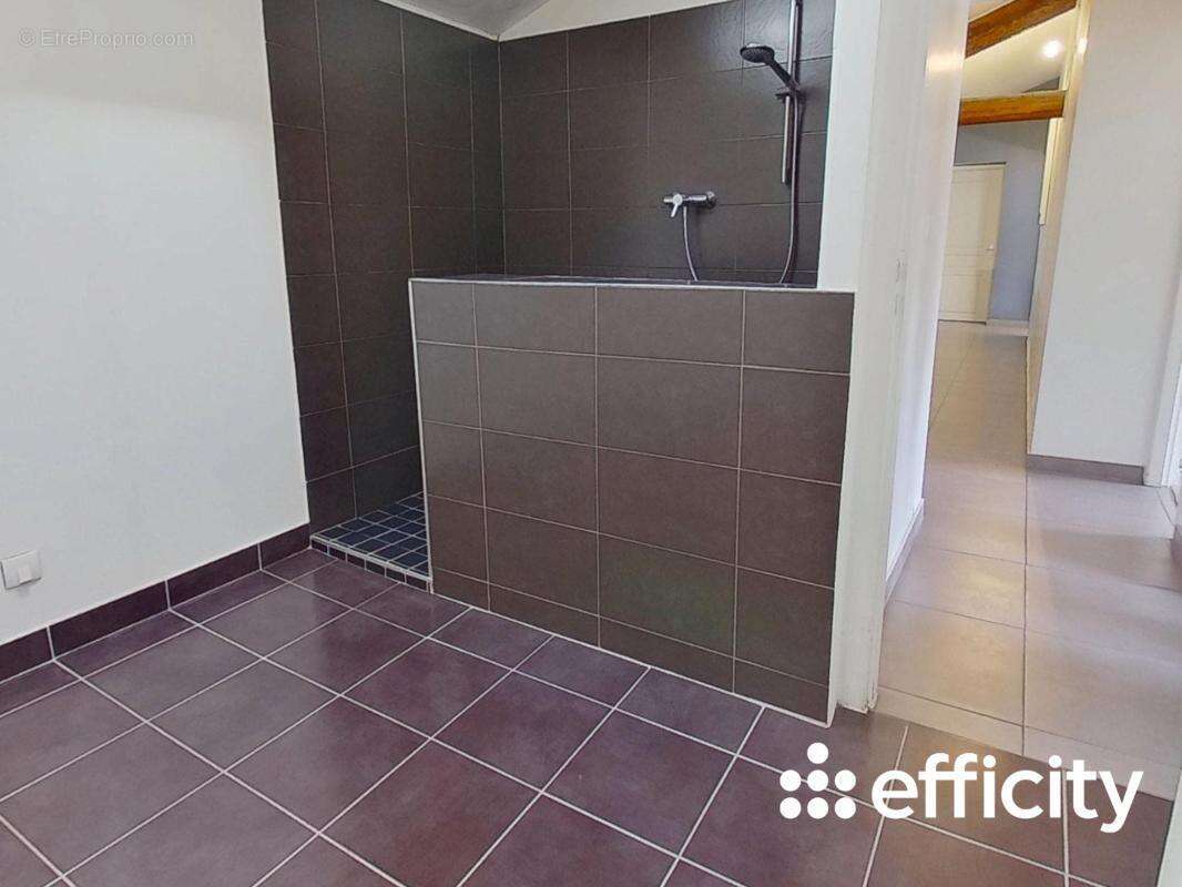 Maison à SAINT-PRIEST