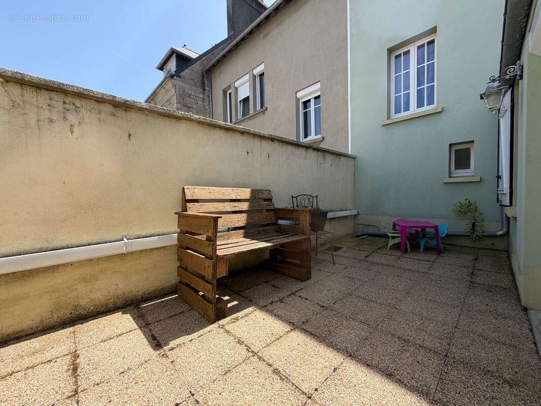 Maison de ville 146m2 + local commercial indépendant - photo 13