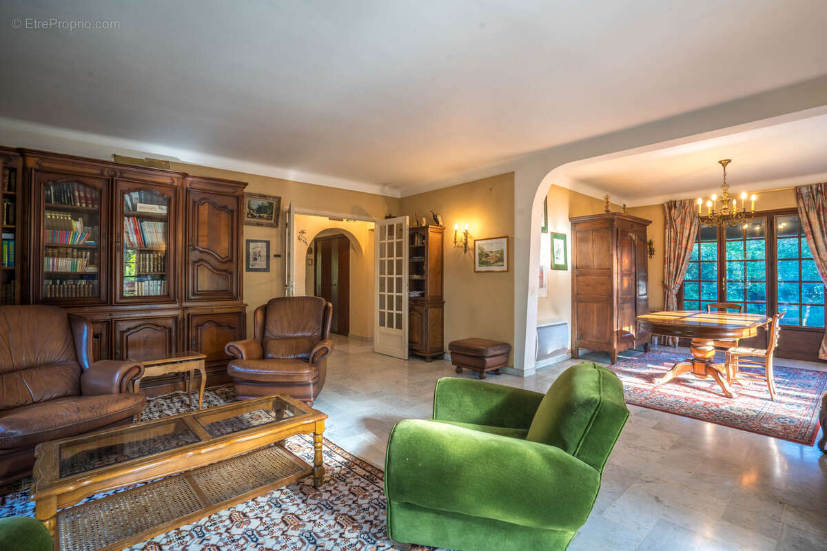 Maison à SAINT-RAPHAEL