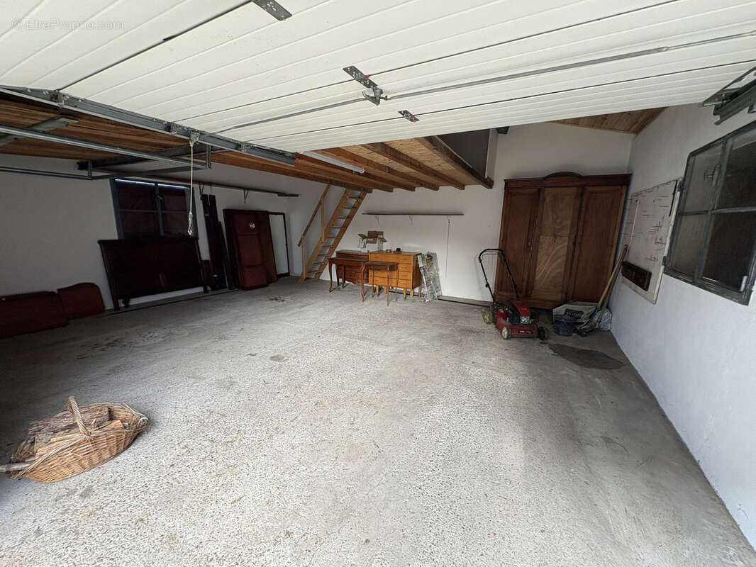 A Bazas Maison avec 2 logements - photo 16