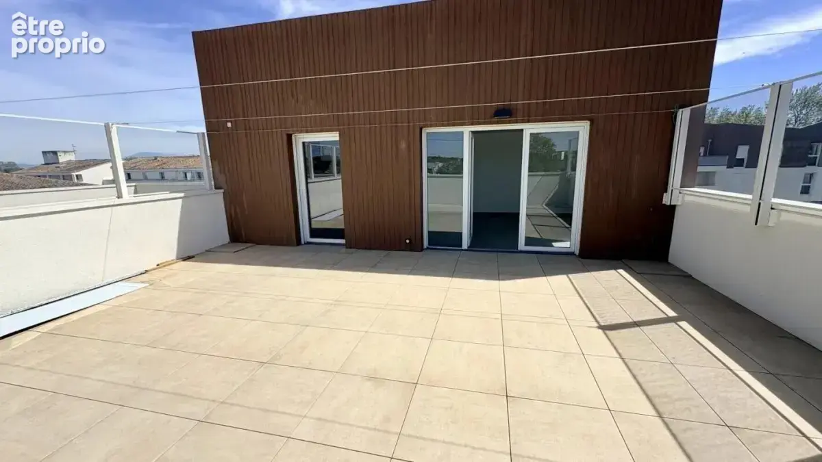 Bien rare à Avignon : Appartement T5 avec toit-terrasse et v - photo 5