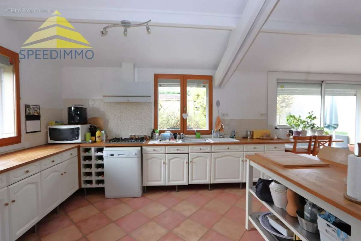 Maison à VILLECRESNES