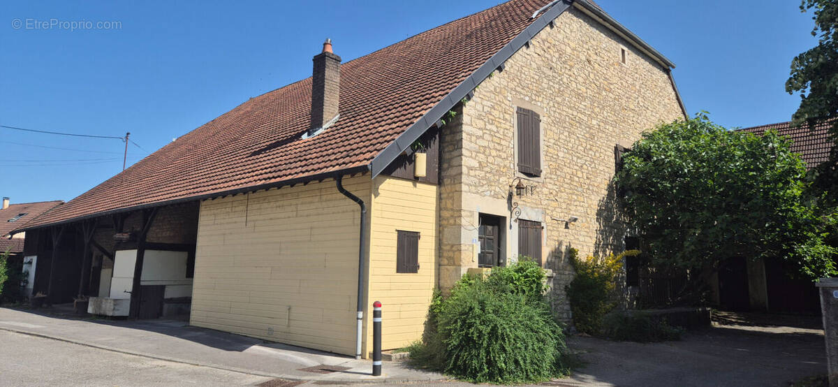 Maison à CHALEZEULE