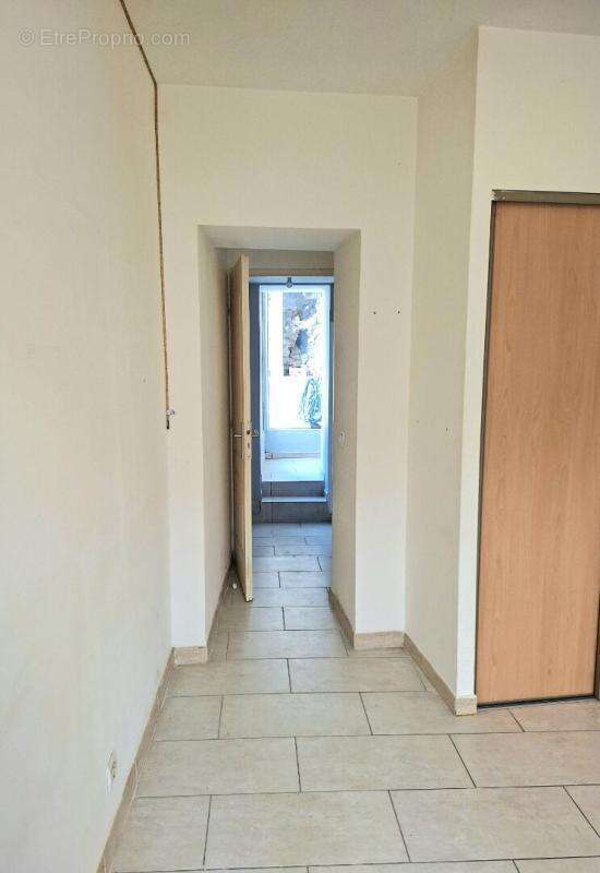 Appartement à LAMBESC