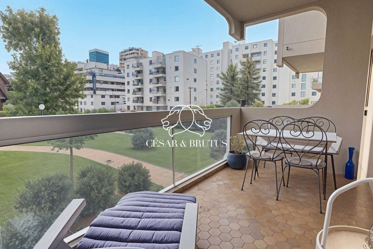 Appartement à LYON-6E