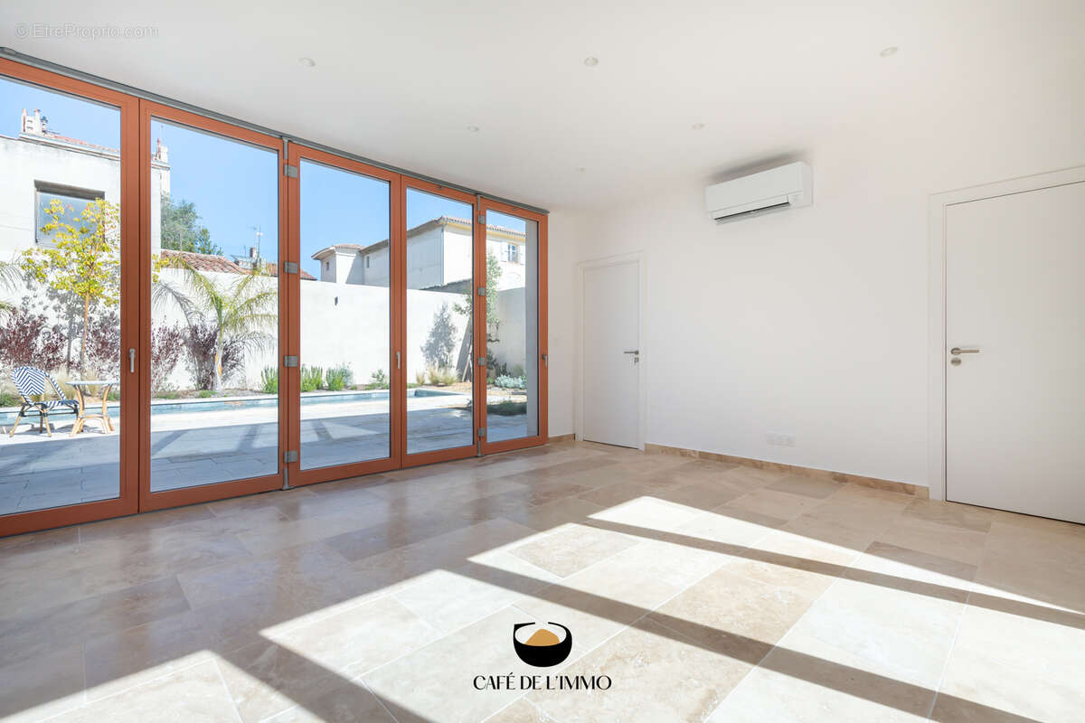 Maison à MARSEILLE-12E