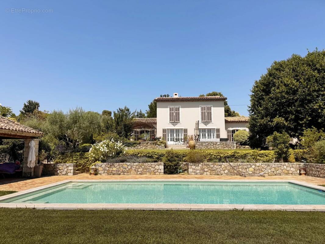 Maison à MOUGINS