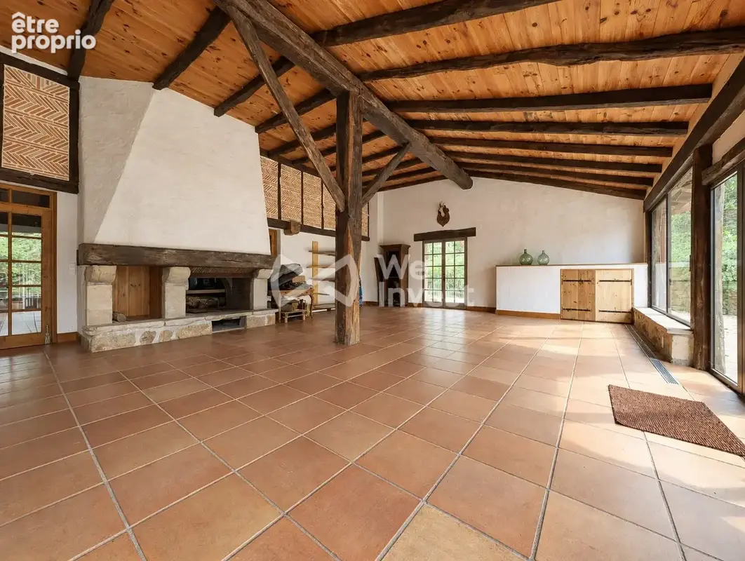 Maison 14 pièces 493 m² à vendre à Saint-Pee-Sur-Nivelle (64310) - photo 4