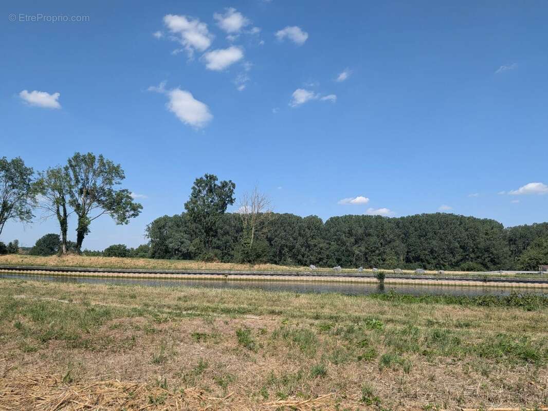 Terrain 341 m² à Tergnier  - photo 4