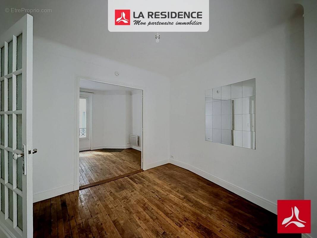 Appartement à PARIS-18E