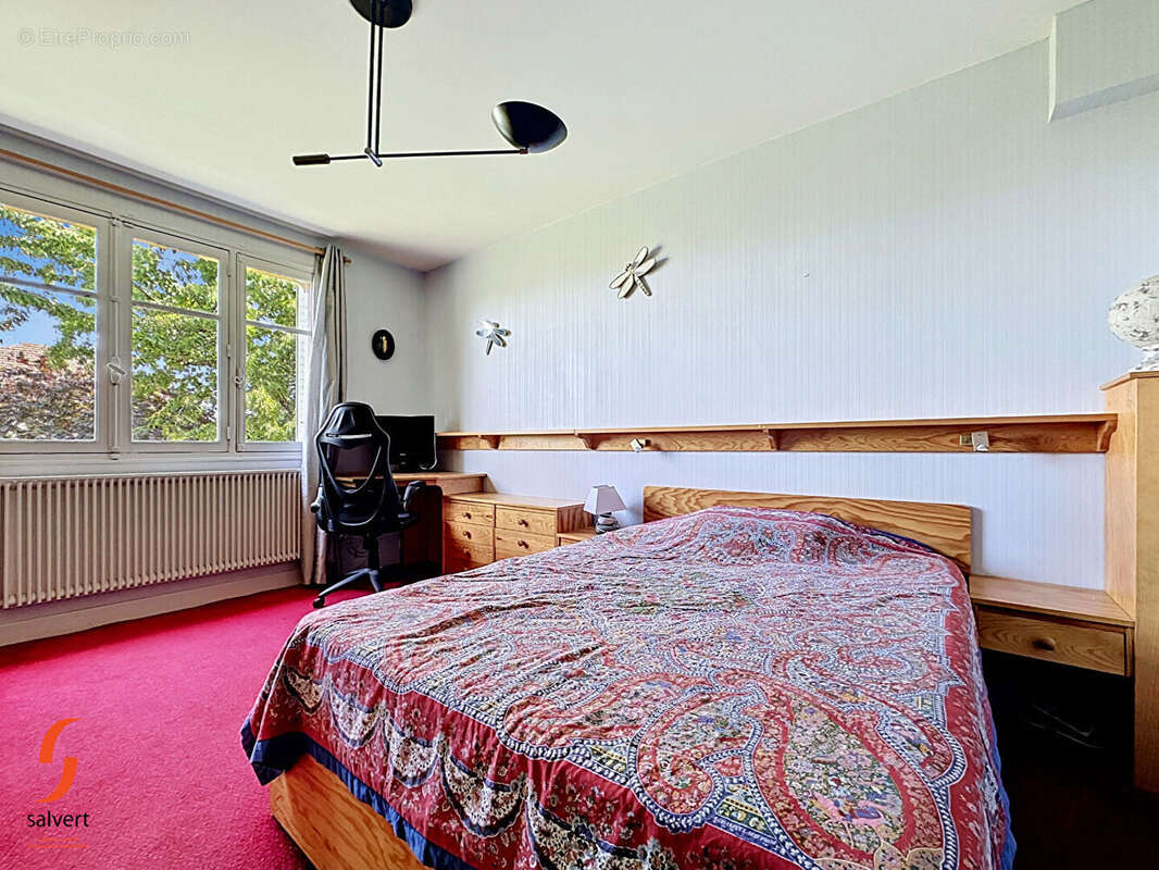 Maison à PREMILHAT