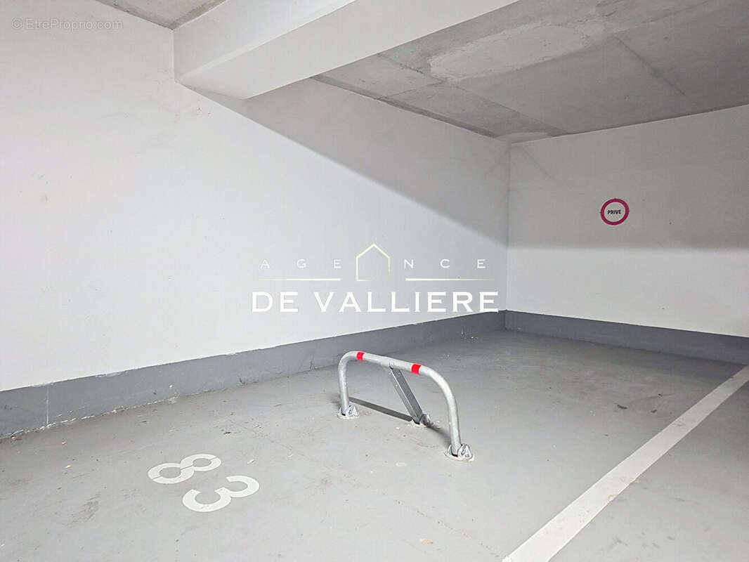 Parking à NANTERRE