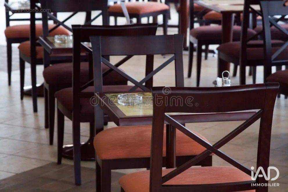 Photo 1 - Commerce à MARCQ-EN-BAROEUL