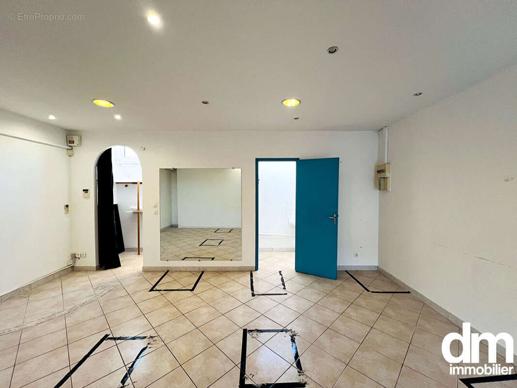 Commerce à PORT-DE-BOUC