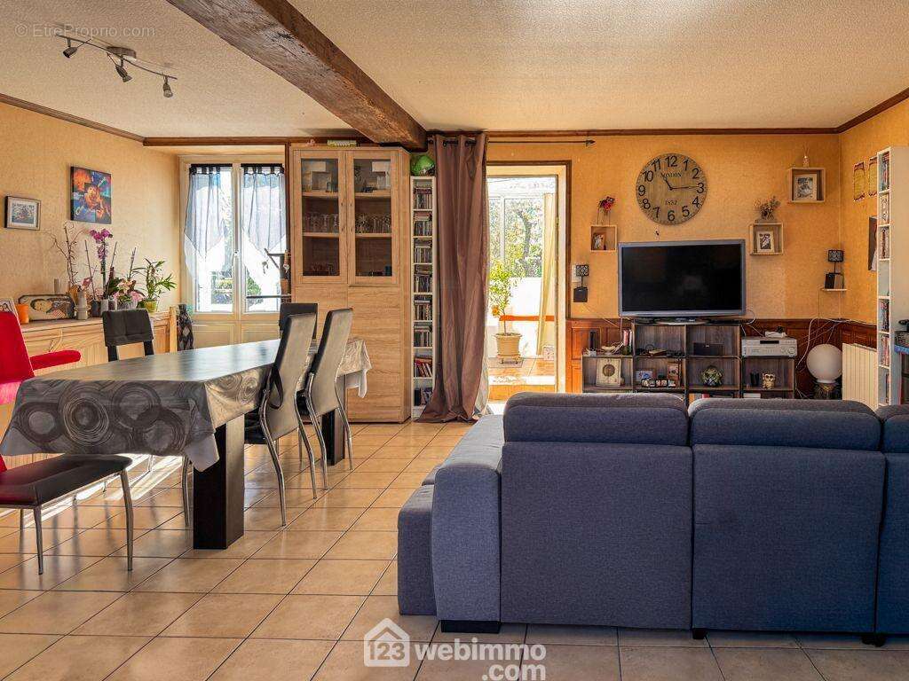 Maison 180 m² à Menomblet  - photo 12