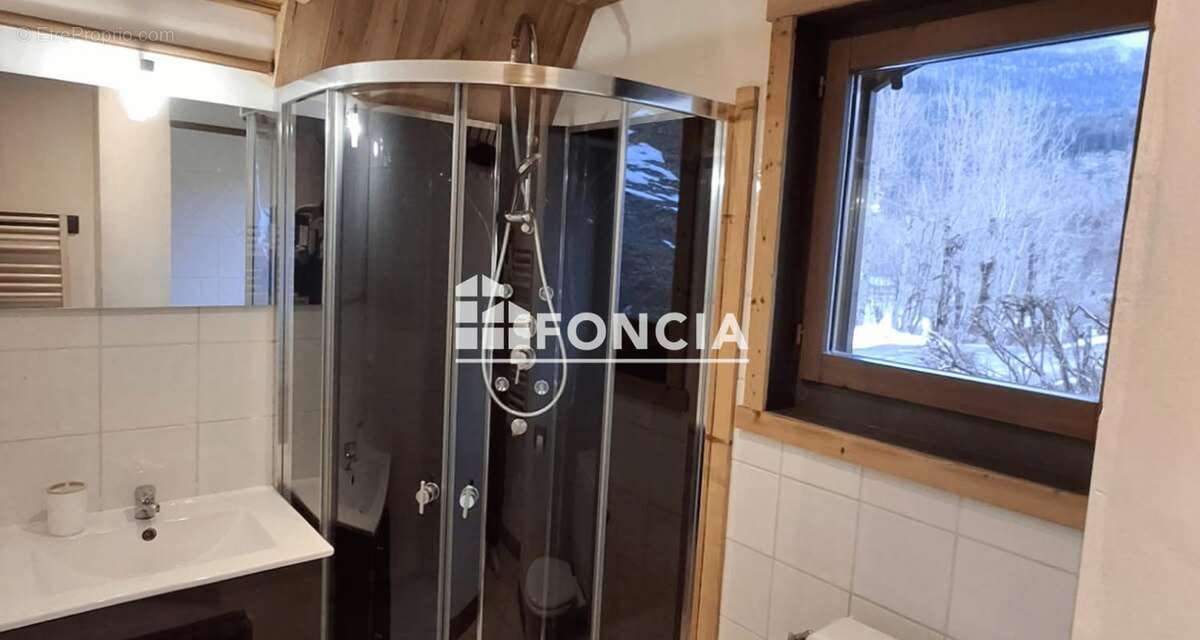 Appartement à LES HOUCHES