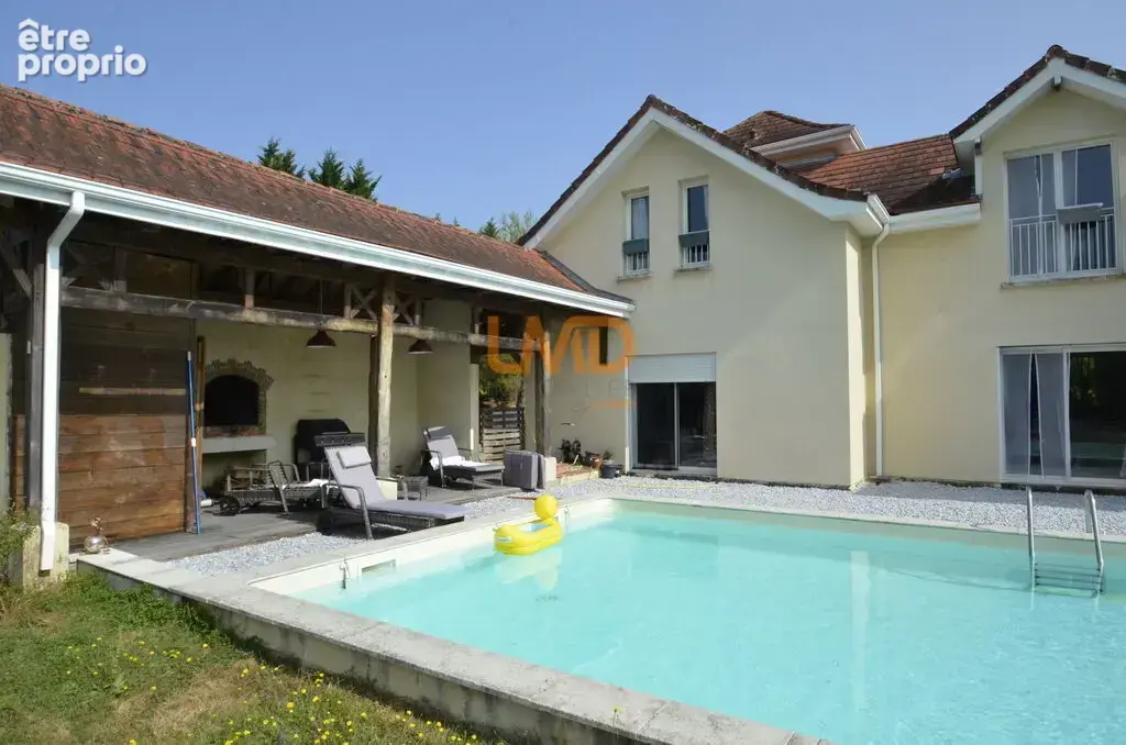 Maison 215 m² et appartement indépendant, grand terrain avec pis - photo 13